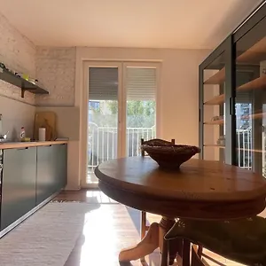  Appartement Enjoy Travel